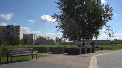 На полив цветов в Петербурге потратили 35 тыс. кубометров воды с начала июня - piter.tv - Санкт-Петербург - Петербург
