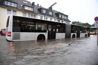 Число погибших в наводнении в Германии превысило 100 человек - lenta.ru - Германия - земля Рейнланд-Пфальц