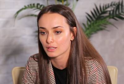 Ксения Мишина - Ксения Мишина обтянула купальником стройную фигуру и похвасталась фото из бассейна: "На пицце неплохо смотрится" - ukrainianwall.com - Украина