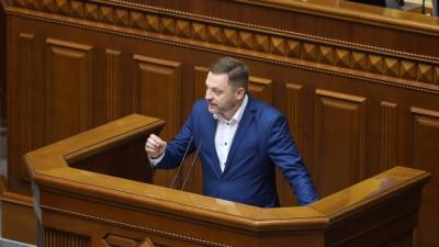 Владимир Зеленский - Арсен Аваков - Денис Монастырский - Новым главой МВД Украины назначен депутат Денис Монастырский - svoboda.org - Украина