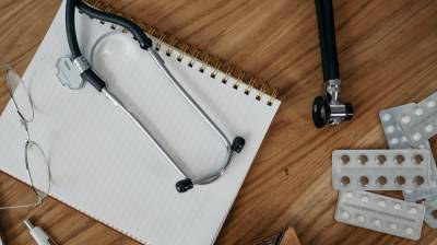 В Воронеже забуксовало строительство крупной поликлиники на Левом берегу - vestivrn.ru - Россия - Воронеж - Воронежская обл. - район Железнодорожный