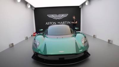 Aston Martin - Серийный вариант гибридного суперкара Valhalla презентовали в Aston Martin - inforeactor.ru