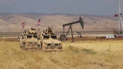 Военные США продолжают вывозить нефть из Сирии в Ирак - news-front.info - США - Сирия - Сана - Ирак