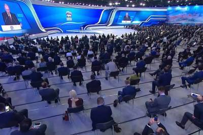 Дмитрий Медведев - Андрей Турчак - Единая Россия запустила портал для инициатив в народную программу - mk.ru - Россия