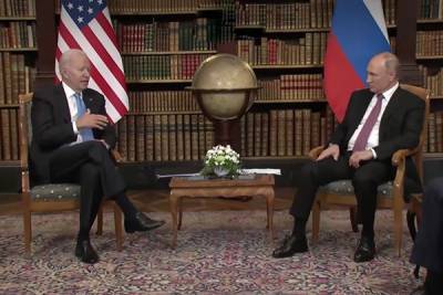 Владимир Путин - Сергей Лавров - Джо Байден - СМИ: Путин предложил Байдену использовать российские базы в Таджикистане и Киргизии - nakanune.ru - Москва - Россия - США - Киргизия - Таджикистан - Афганистан
