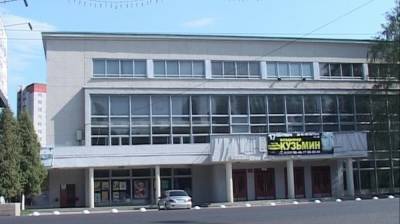 Воронежцы потребовали сохранить легендарный «Полтинник» - vestivrn.ru