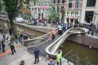 В Амстердаме установили первый в мире стальной мост, напечатанный на 3D-принтере - vlasti.net - Амстердам