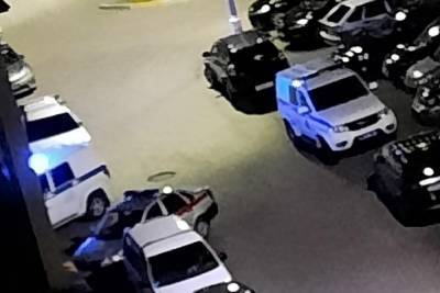 В микрорайоне Солнечный в Красноярске мужчина открыл стрельбу в жилом доме - kras.mk.ru - Красноярск