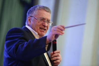 Владимир Жириновский - Жириновский призывал верующих голосовать за него, но перепутал храм, где венчался - znak.com - Россия - Сирия - Казахстан - Ирак