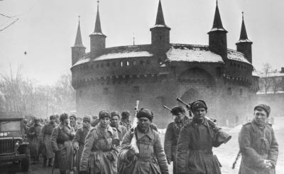 Борис Ельцин - Polskie Radio: взглянет ли Россия в лицо своей истории? - geo-politica.info - Россия - Варшава