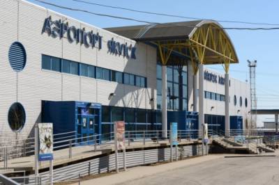 В Якутске из-за густого дыма временно не работает аэропорт - aif.ru - Москва - Екатеринбург - Новосибирск - Якутск - Иркутск