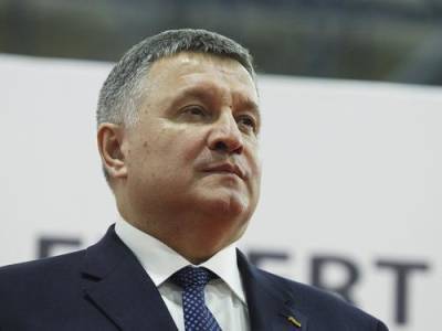 Владимир Зеленский - Арсена Авакова - Экс-депутат Рады Васюник предупредил после отставки Авакова, что Украина может стоять на пороге «большой войны» - argumenti.ru - Украина - Донбасс