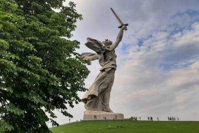 300 саратовцев слетали в Волгоград на Ласточке - saratov.mk.ru - Волгоград