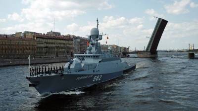 В Петербурге из-за репетиции Главного военно-морского парада ограничили движение - mir24.tv - Санкт-Петербург - Благовещенск