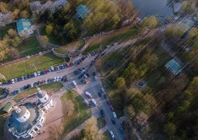 Петр Толстой - Петр Толстой взялся за дворы в Кузьминках - mskgazeta.ru - Москва