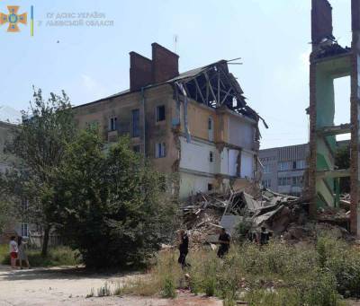 На Львовщине обрушился 4-этажный дом - vchaspik.ua - Украина - Дрогобыч