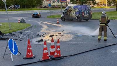 ДТП с участием пяти автомобилей произошло на Красноказарменной улице в Москве - vm.ru - Москва