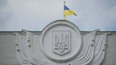 Владимир Путин - Ренат Кузьмин - Украине после выхода статьи Путина предсказали «тяжелые времена» - iz.ru - Россия - Украина - Киев - Крым - Израиль - Николаев - Херсон - Одесса