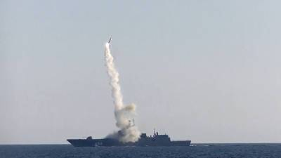Российский корабль провел успешную стрельбу гиперзвуковой ракетой «Циркон» - mir24.tv - Россия