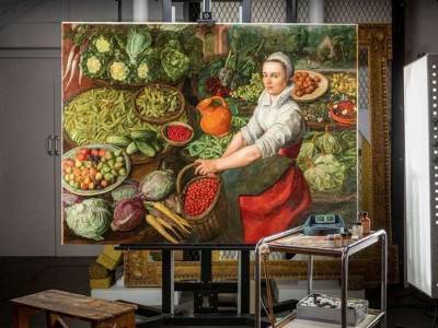 Реставраторы XVIII века заставили продавщицу овощей улыбаться, современные эксперты вернули ей прежнее выражение лица - polit.ru - Англия - Эссекс - Великобритания
