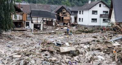 Меркель - Наводнение в Германии унесло жизни 157 человек - lenta.ua - Австрия - Украина - Швейцария - Бельгия - Германия - Нью-Йорк - Голландия - Люксембург - земля Рейнланд-Пфальц