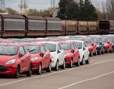 Импорт легковых автомобилей в январе - мае вырос на 83% - autostat.ru - Россия