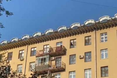 Иосиф Кобзон - Соседи судятся с сыном Кобзона из-за захвата чердака «дома НКВД» - mk.ru