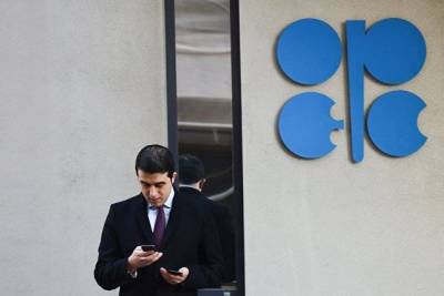 Нефть дешевеет на 3% после решений о добыче ОПЕК+ - smartmoney.one - Москва