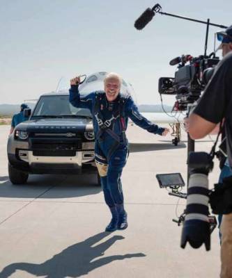 Ричард Брэнсон - Land Rover поддержал первый космический полет Virgin Galactic - skuke.net - штат Нью-Мексико