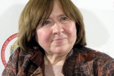 Светлана Алексиевич - Арестован счет белорусского ПЕН-центра Светланы Алексиевич - mk.ru - Белоруссия - Германия - Польша - Минск