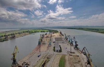 Компания Курченко хочет вернуть назад газовый терминал в порту Рени - novostiua.news - Украина - Киев - Рени