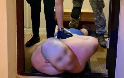 На Закарпатье ограбили обменник на 600 тысяч гривен - korrespondent.net - Украина - Закарпатская обл. - Берегово