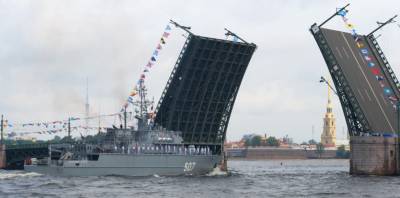 Китайцев восхитила репетиция парада ко Дню ВМФ в Петербурге - inforeactor.ru - Санкт-Петербург - Иран - Индия - Пакистан