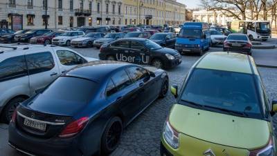 В Петербурге за прошлую неделю нашли 4,5 тыс. нарушителей парковки - dp.ru - Санкт-Петербург