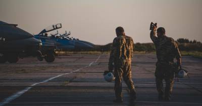 Мало летают и много бюрократии: из Военно-воздушных сил массово увольняются летчики (видео) - focus.ua - Украина