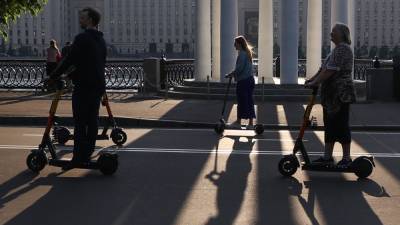 На петербуржца, сбившего на моноколесе ребёнка, завели дело - svoboda.org - Петербурга