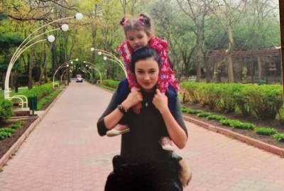 Анастасия Приходько - Анастасия Приходько о тяжелых родах: Мама вместо меня подписала отказ на обезболивание - kp.ua - Украина