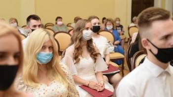В Вологде медалистами стали 150 школьников - vologda-poisk.ru - Вологда