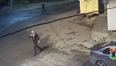 В Петрозаводске мужчину ограбили на улице: грабитель ударил его камнем по голове - gubdaily.ru - Петрозаводск
