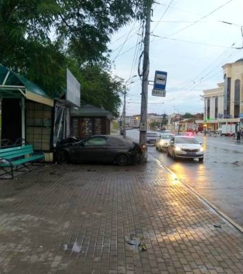 Виновнику страшного ДТП на ул. Адмиралтейская в Астрахани грозит до 5 лет тюрьмы - astrakhanfm.ru - Астрахань