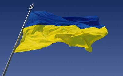 «Их будут муштровать 3 месяца»: на Украине назвали фарсом парад с участием курсанток на каблуках - topcor.ru - Украина - Киев