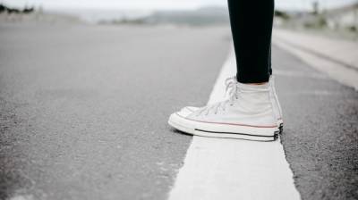 В Воронеже иномарка сбила 12-летнюю девочку на пешеходном переходе - vestivrn.ru - Воронеж