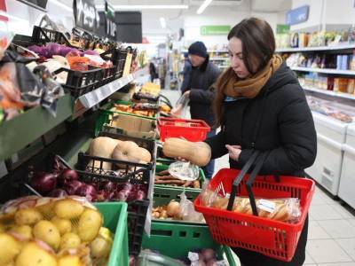 Максим Решетников - «Останемся даже без картошки»: эксперты предсказывают новый рост цен на продукты - bloknot.ru - Россия
