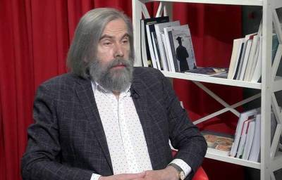 Владимир Зеленский - Петр Порошенко - Виктор Медведчук - Ангела Меркель - Джо Байден - Порошенко решал вопросы с Россией через Медведчука, а Зеленский договариваться не хочет – политолог - news-front.info - Россия - США - Украина - Германия