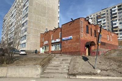 В Мурманске отремонтируют лестницу, признанную небезопасной для пешеходов - murmansk.mk.ru - Россия - Мурманск