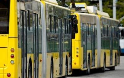 В Киеве транспорт начал работать без кондукторов - korrespondent.net - Украина - Киев