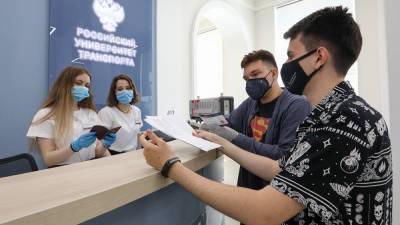 Александр Башкин - В Совете Федерации допустили отказ в поступлении в вуз непривитым - profile.ru