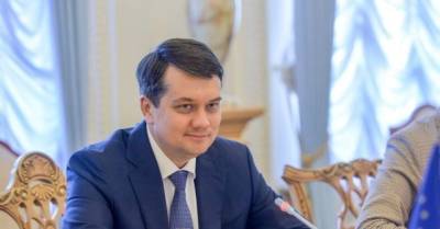 Владимир Зеленский - Дмитрий Разумков - Зеленский с большой вероятностью ветирует закон о возобновлении работы ВККС — Разумков - delo.ua - Украина