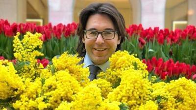 Андрей Малахов - Марина Абросимова - Малахов вызвал злость у зрителей циничным использованием имени заболевшей певицы МакSим - inforeactor.ru - Россия