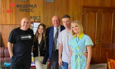 Иосиф Пригожин - Александр Гинцбург - Н.Ф.Гамалея - Привились всей семьей: Валерия поставила российскую вакцину от коронавируса - fedpress.ru - Москва